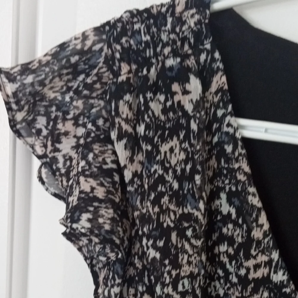 Elegant Black And Multi Color Midi Dress - Picture 7 of 15